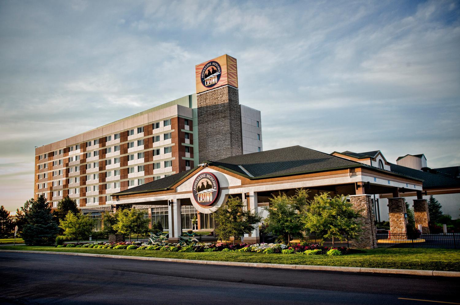 Hotel for Adults-only - Akwesasne Mohawk Casino Resort