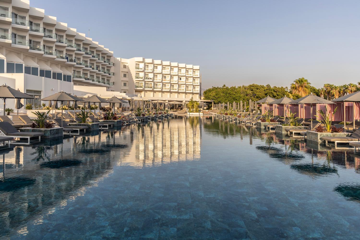 Hotel for Adults-only - Cali Resort & Spa by Louis Hotels