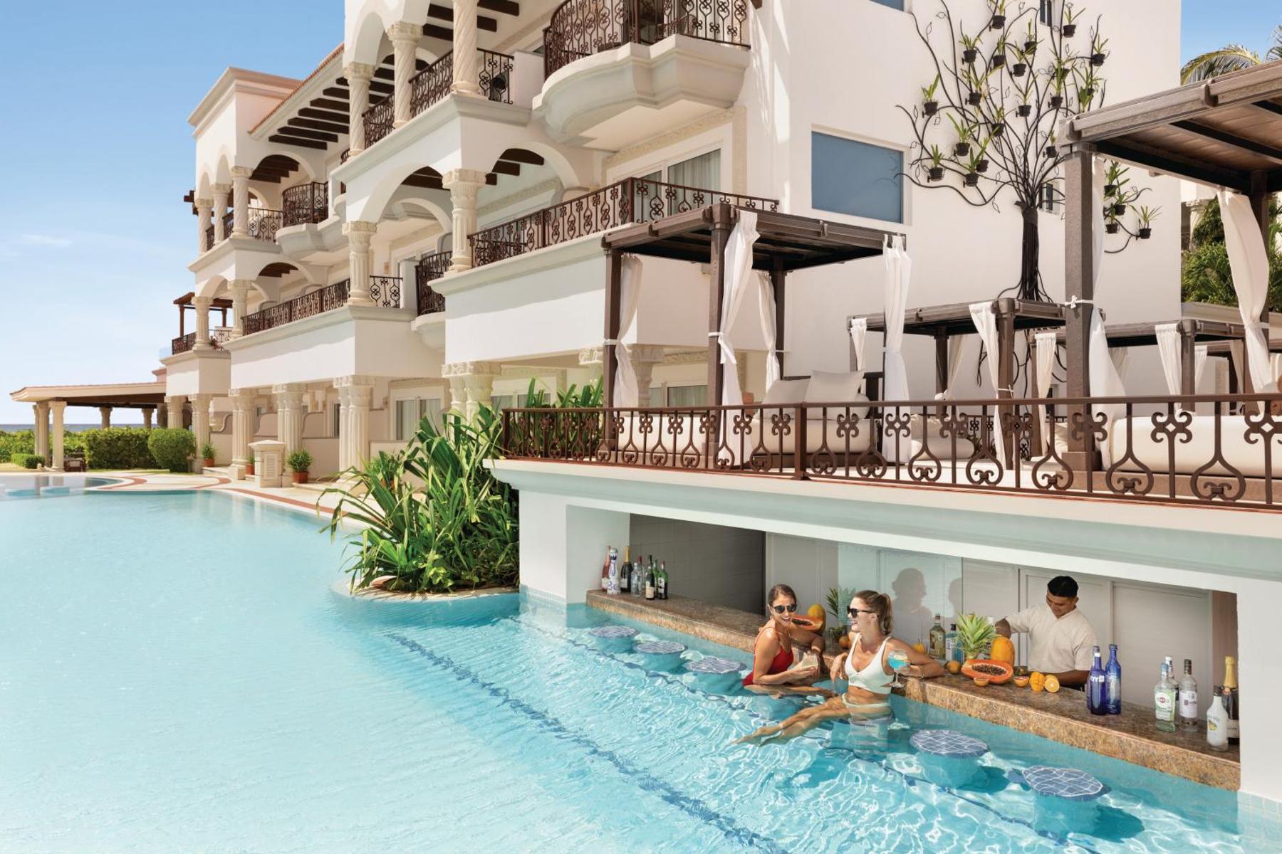 Hotel for Adults-only - Hilton Playa del Carmen, an All-Inclusive Adult Only Resort