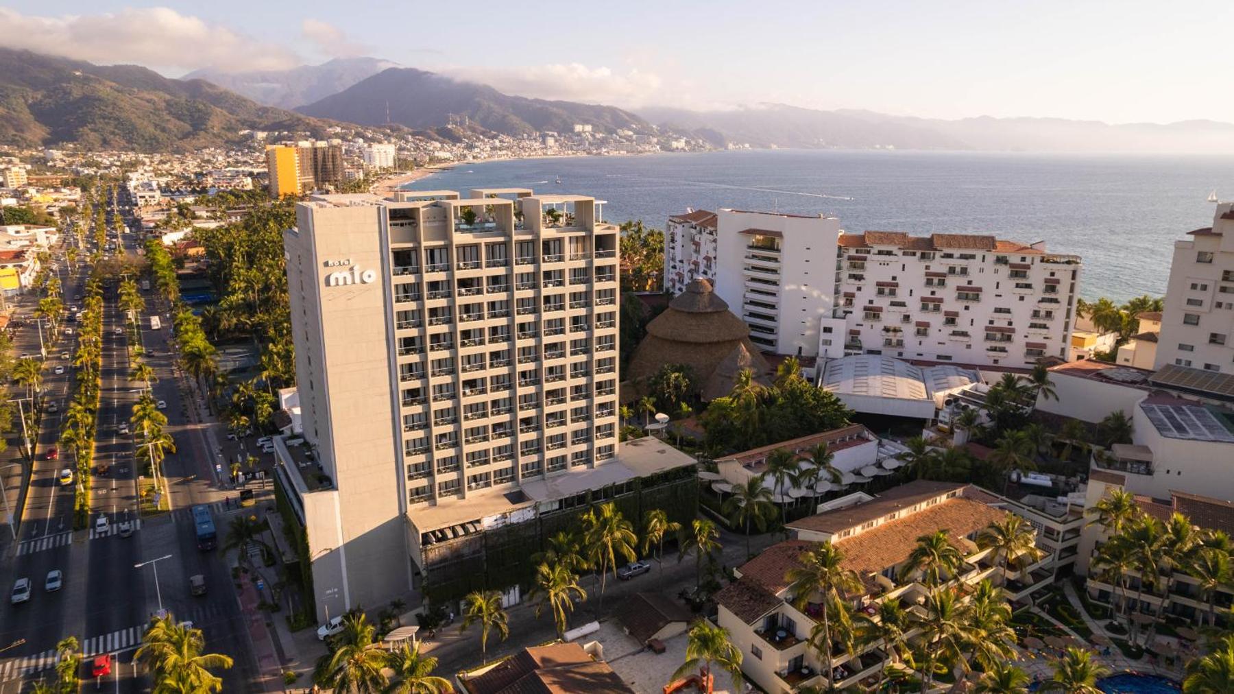 Hotel for Adults-only - Hotel Mio Vallarta Unique & Different- Adults Only