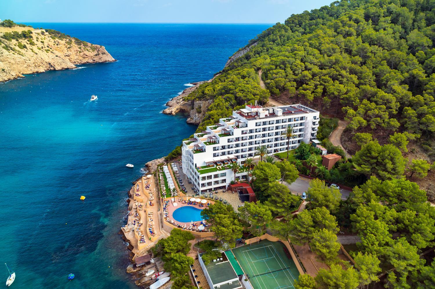 Hotel for Adults-only - Palladium Hotel Cala Llonga - Adults Only