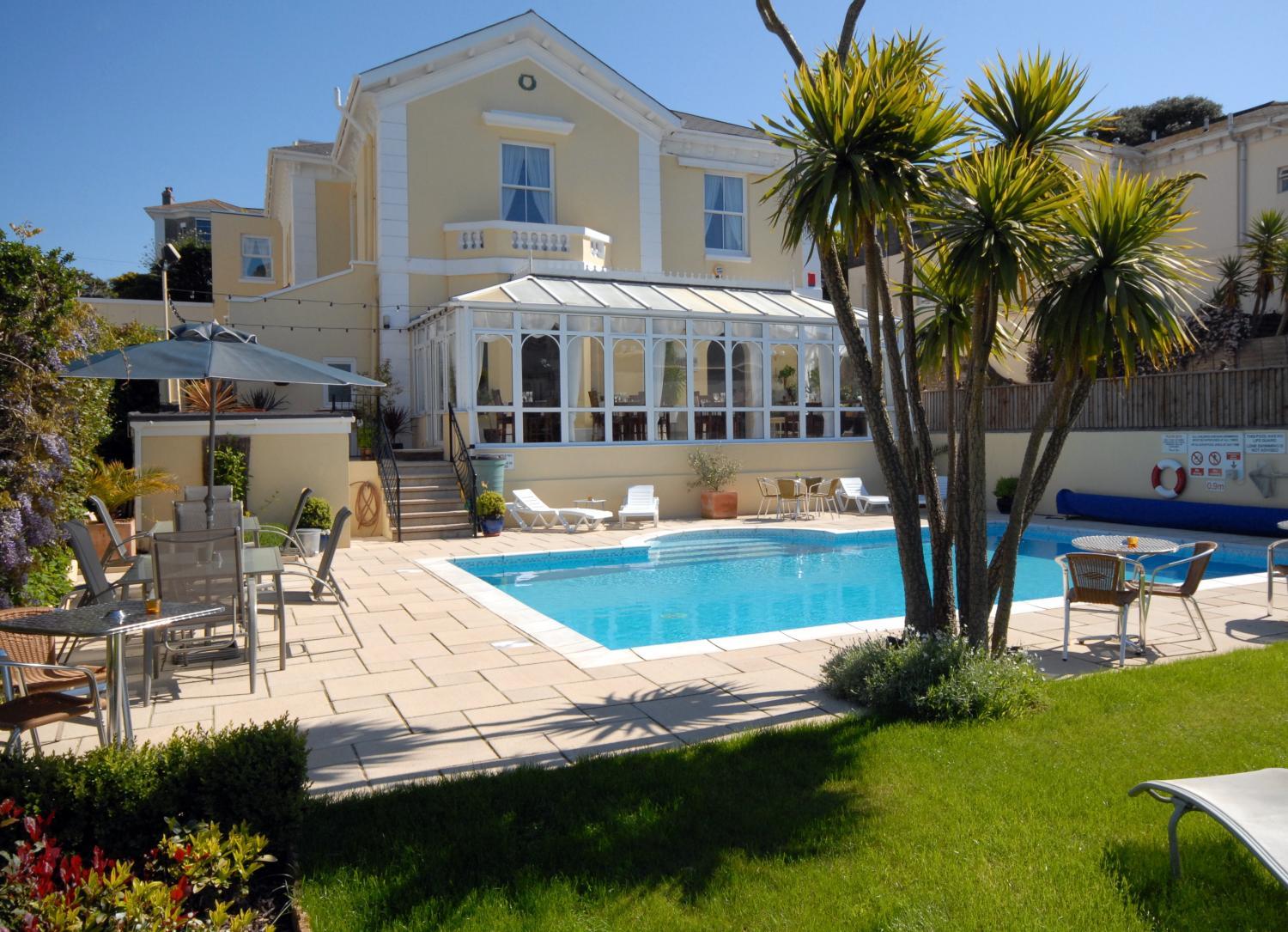 Hotel for Adults-only - Riviera Lodge Hotel