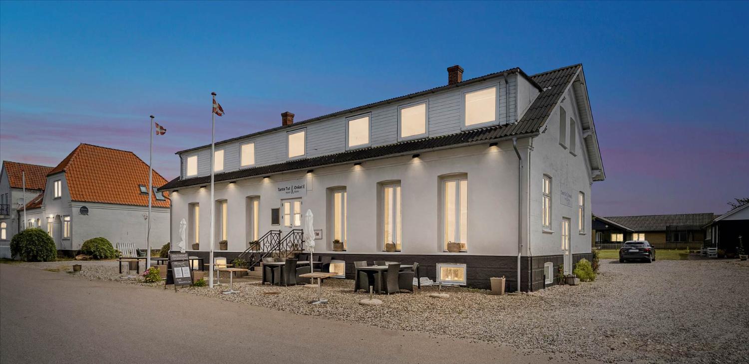 Hotel for Adults Only - Tante Tut & Onkel E