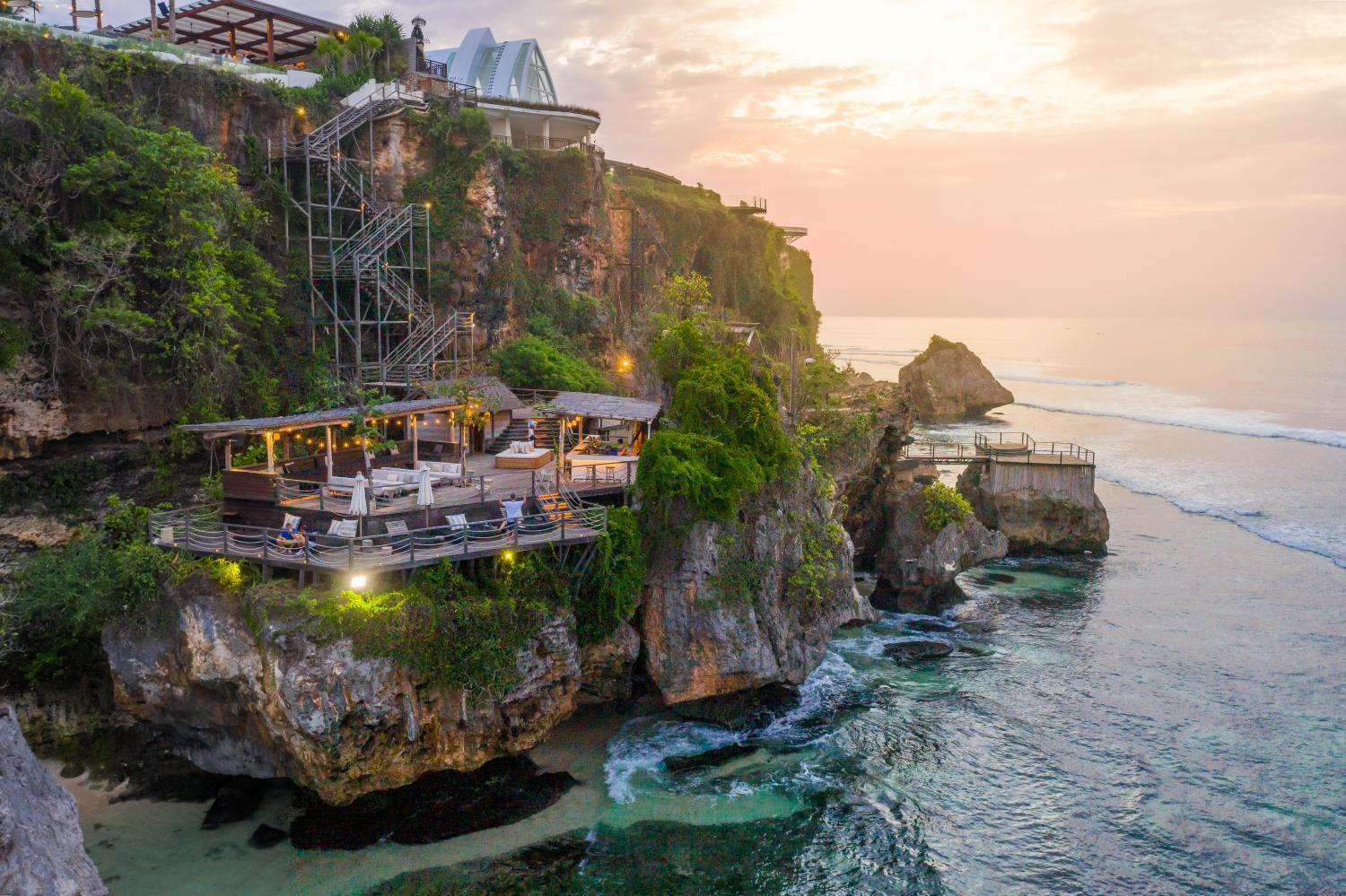 Hotel for Adults-only - Ulu Cliffhouse