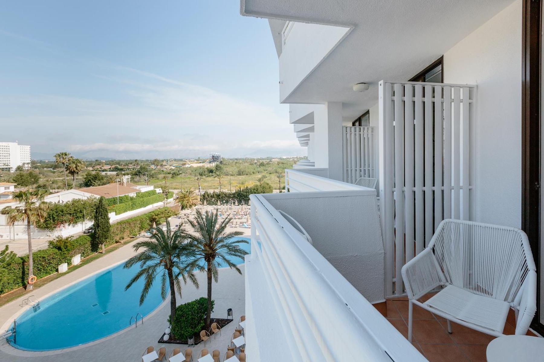 Hotel for Adults only - Aluasoul Alcudia Bay