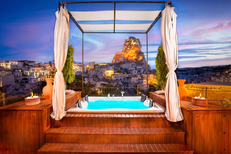 Hotel for Adults only - Cappa Via Cave Hotel