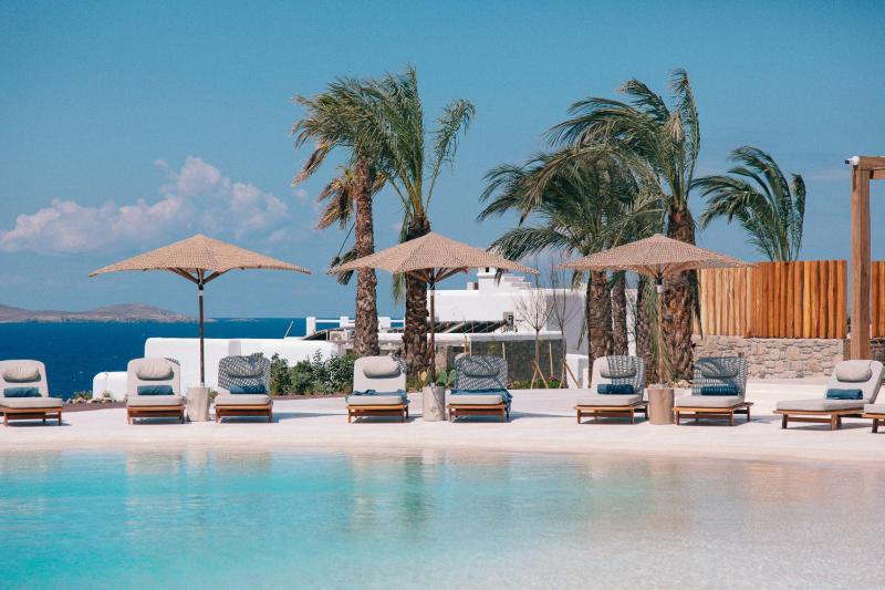 Hotel for Adults only - Destino Pacha Mykonos
