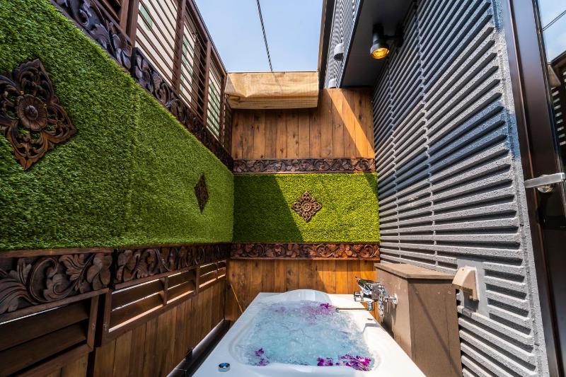 Hotel for Adults only - Hotel Petit Bali Garden Shin-Okubo (Adult Only)