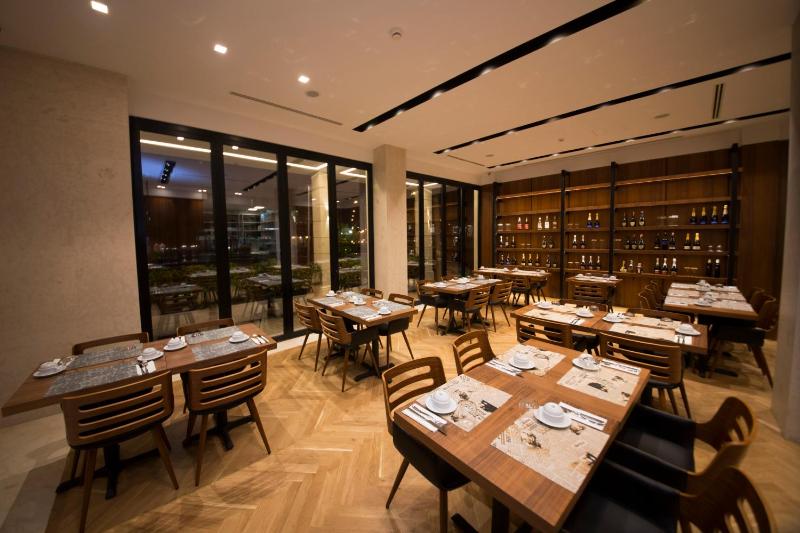 Hotel for Adults only - Hotel Theatro- City Center