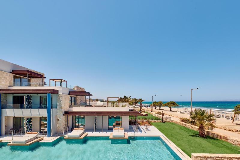 Hotel for Adults only - Paralos Kosta Alímia