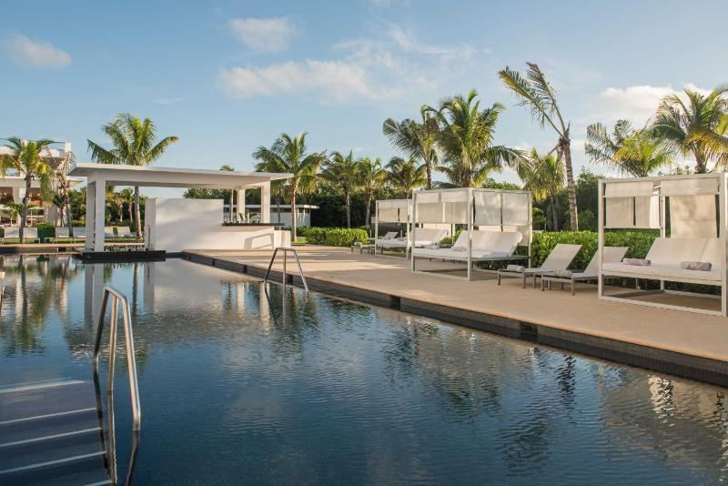 Hotel for Adults only - Platinum Yucatan Princess Adults Only - All Inclusive