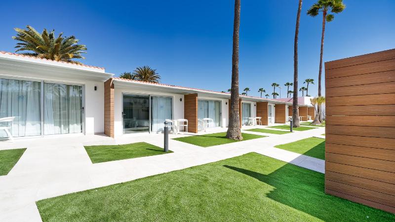 Hotel for Adults only - Sanom Beach Resort Only Adults