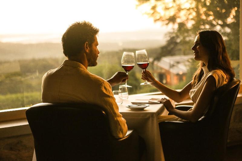 Hotel for Adults only - Sequoia Lodge