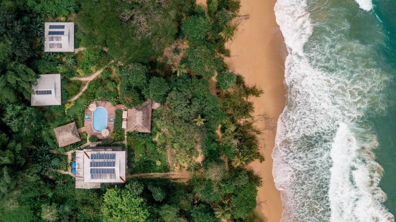 Hotel for Adults only - The Hummingbird