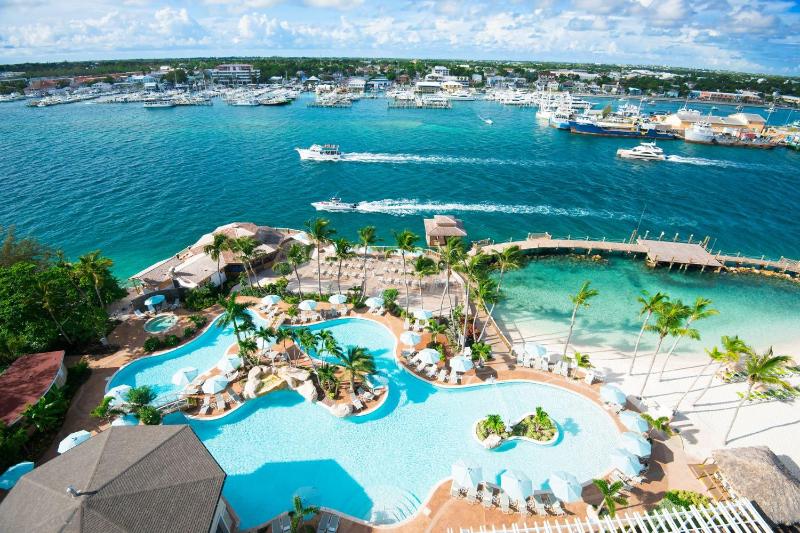Hotel for Adults only - Warwick Paradise Island Bahamas - All Inclusive - Adults Only
