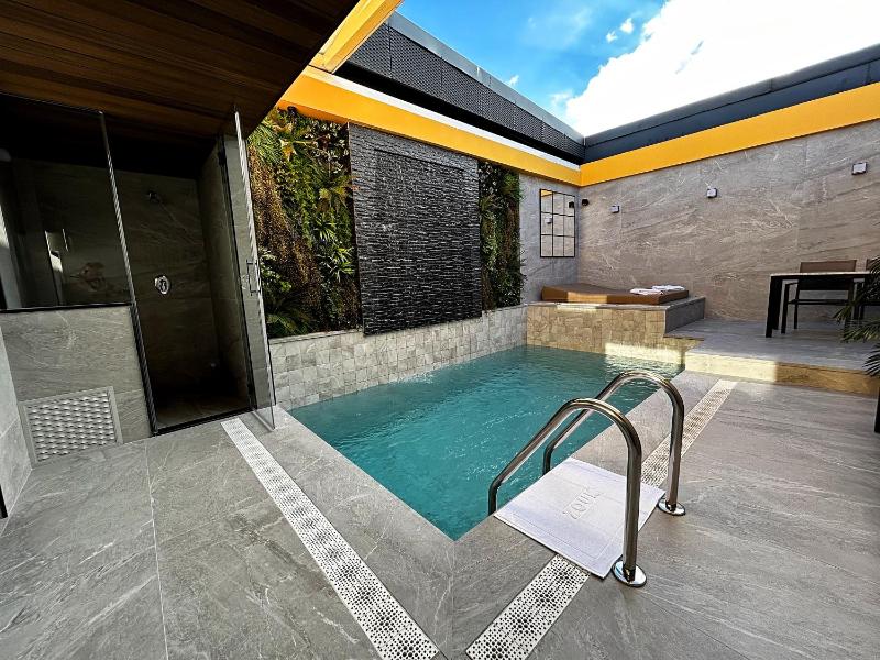 Hotel for Adults only - Zouk Hotel